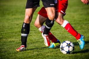 Five Good Ways To Avoid Football Injuries