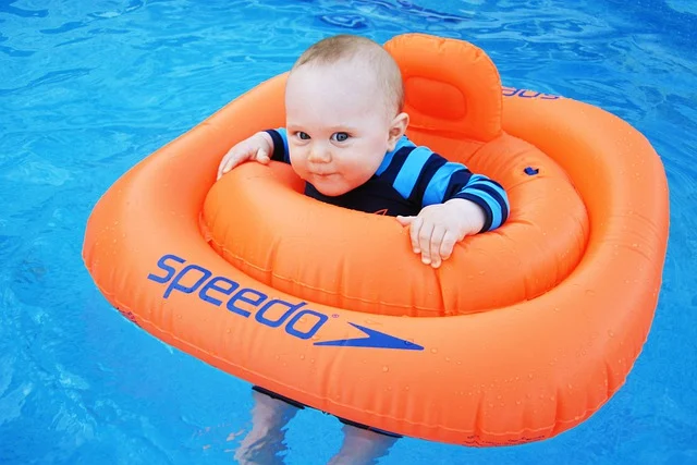 what to pack for baby swimming lessons