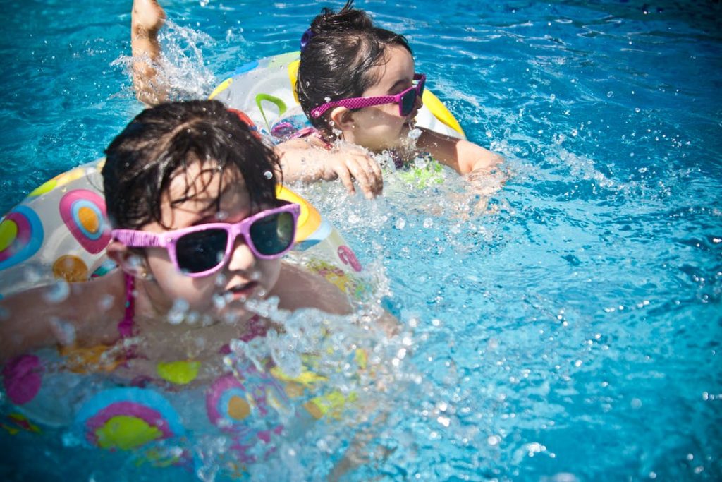 what to pack for baby swimming lessons